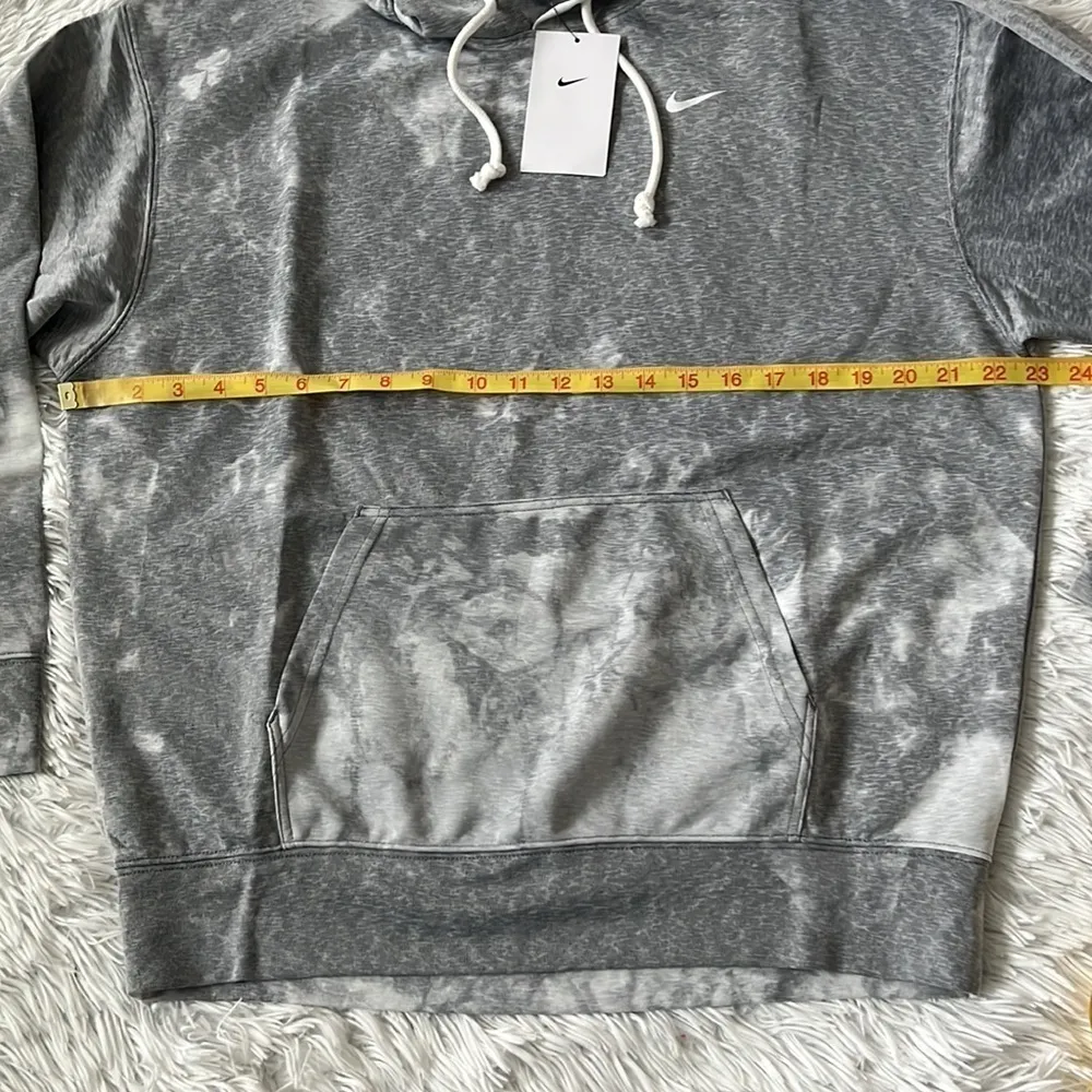 Nike Women’s Icon Clash Hoodie in gray size Small - Image 5