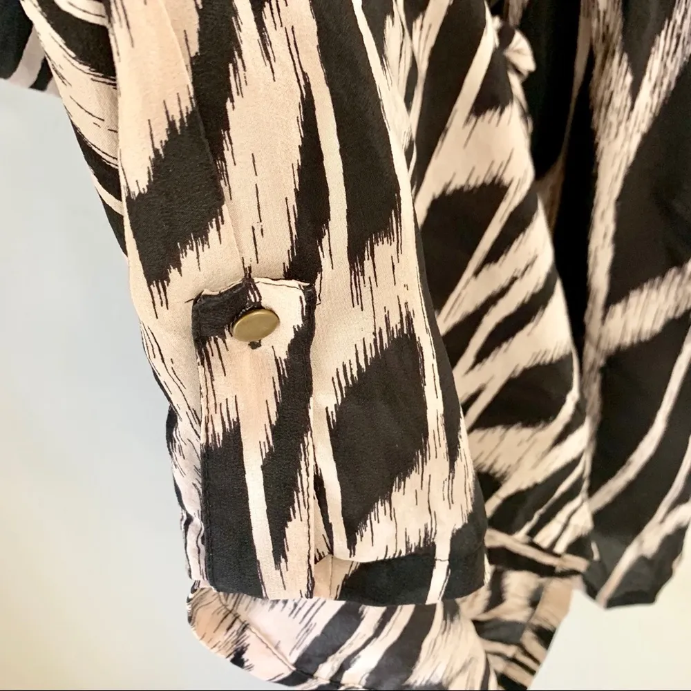 Charlie Jade 3/4 Sleeve Romper - Image 6