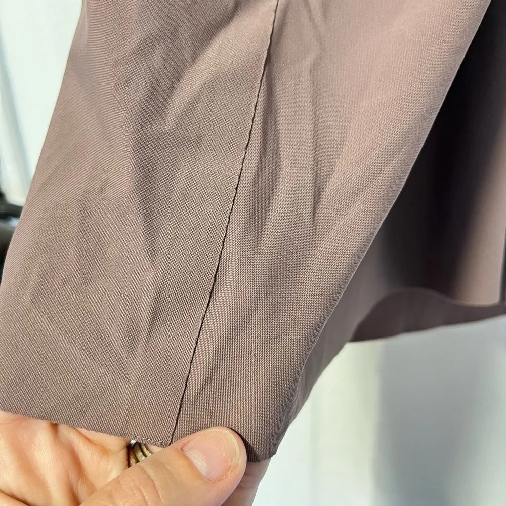 Athleta Ultimate 2 in 1 built in bra tank size small - Image 9