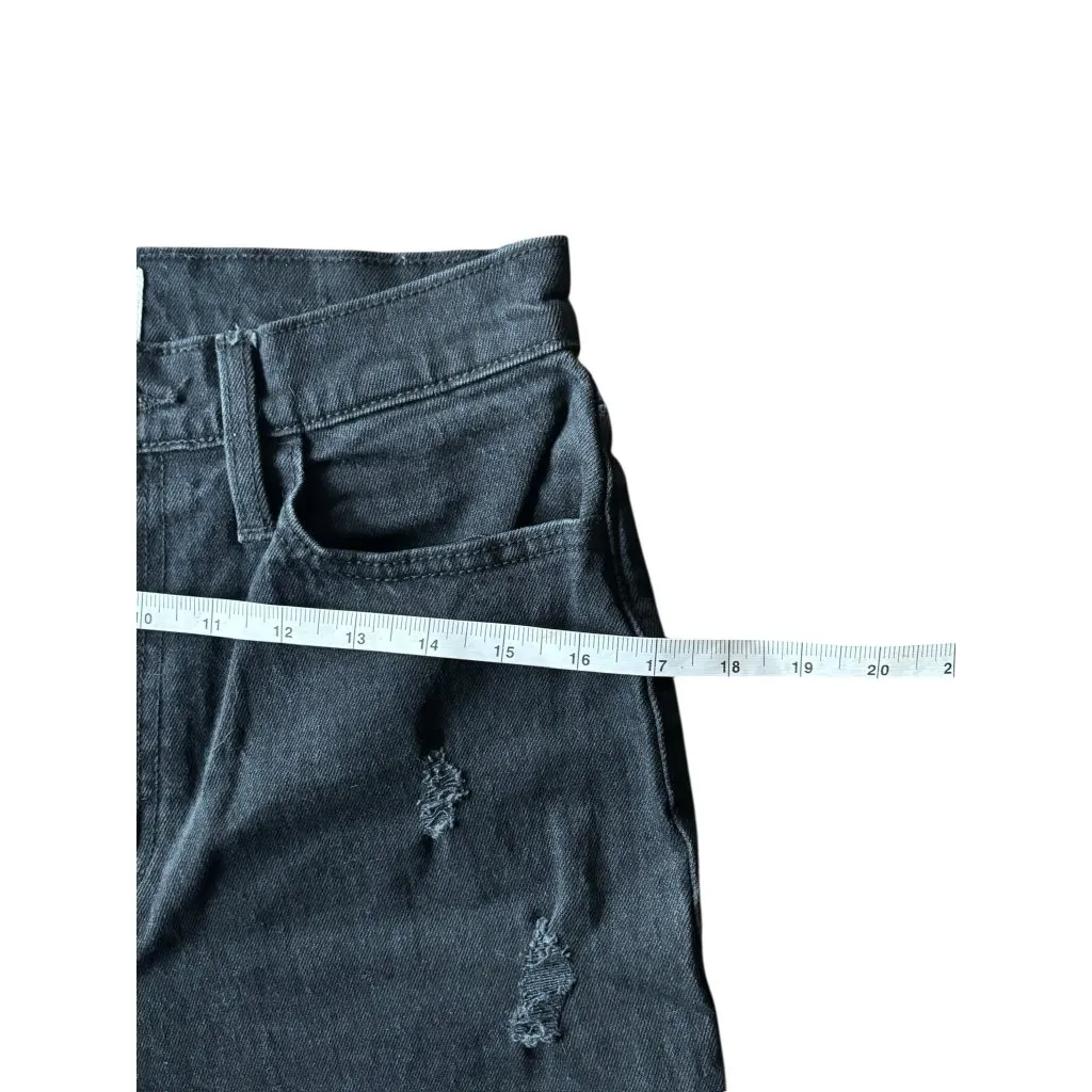 Universal Thread Women's Black Vintage Straight Jeans - Image 5