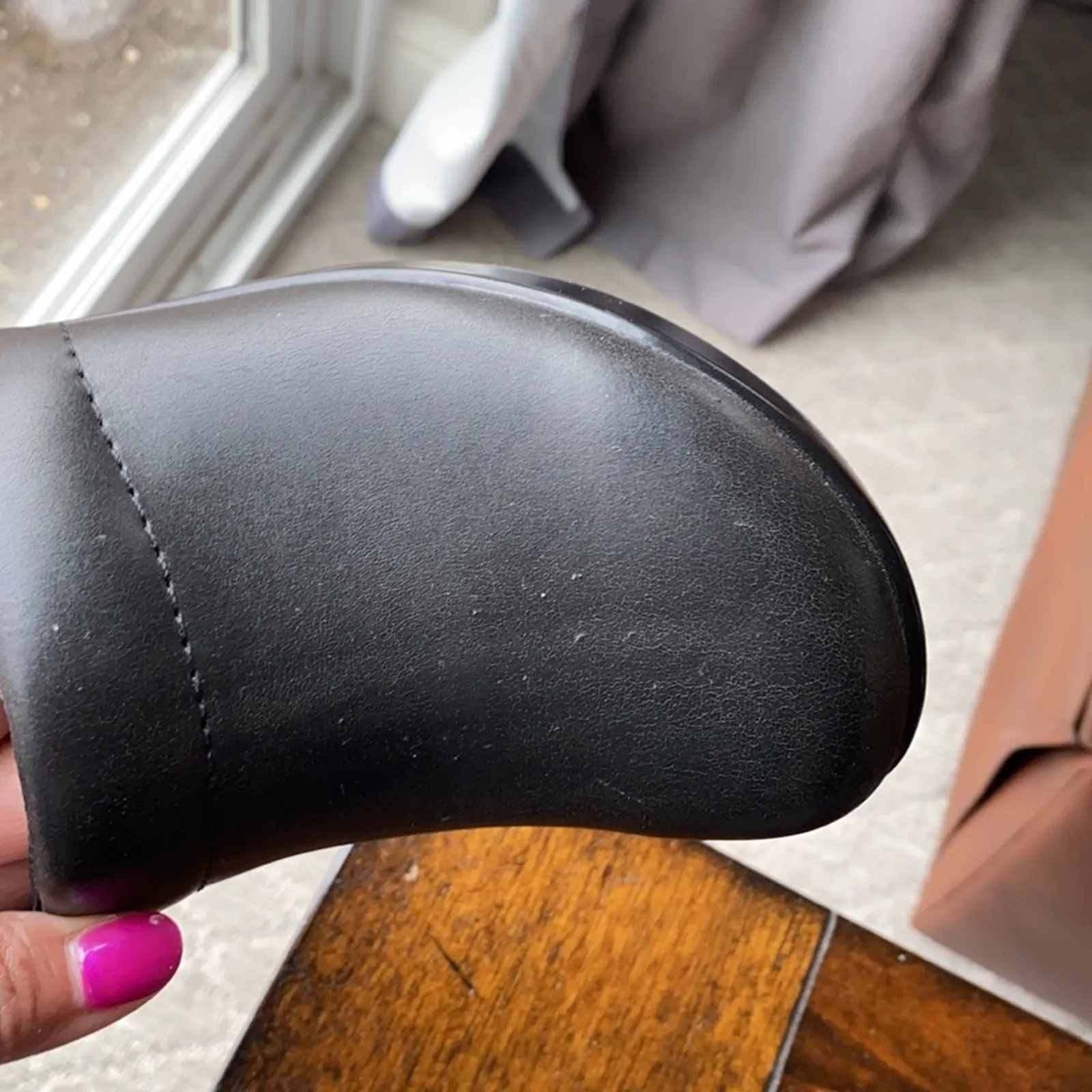 JBU Cordoea black leather upper clog nurse teacher home minimalist neutral - Image 8