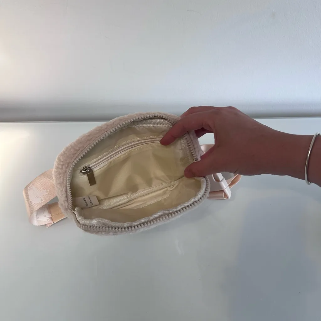 Red Sox Cream Sherpa Belt Bag - Image 2