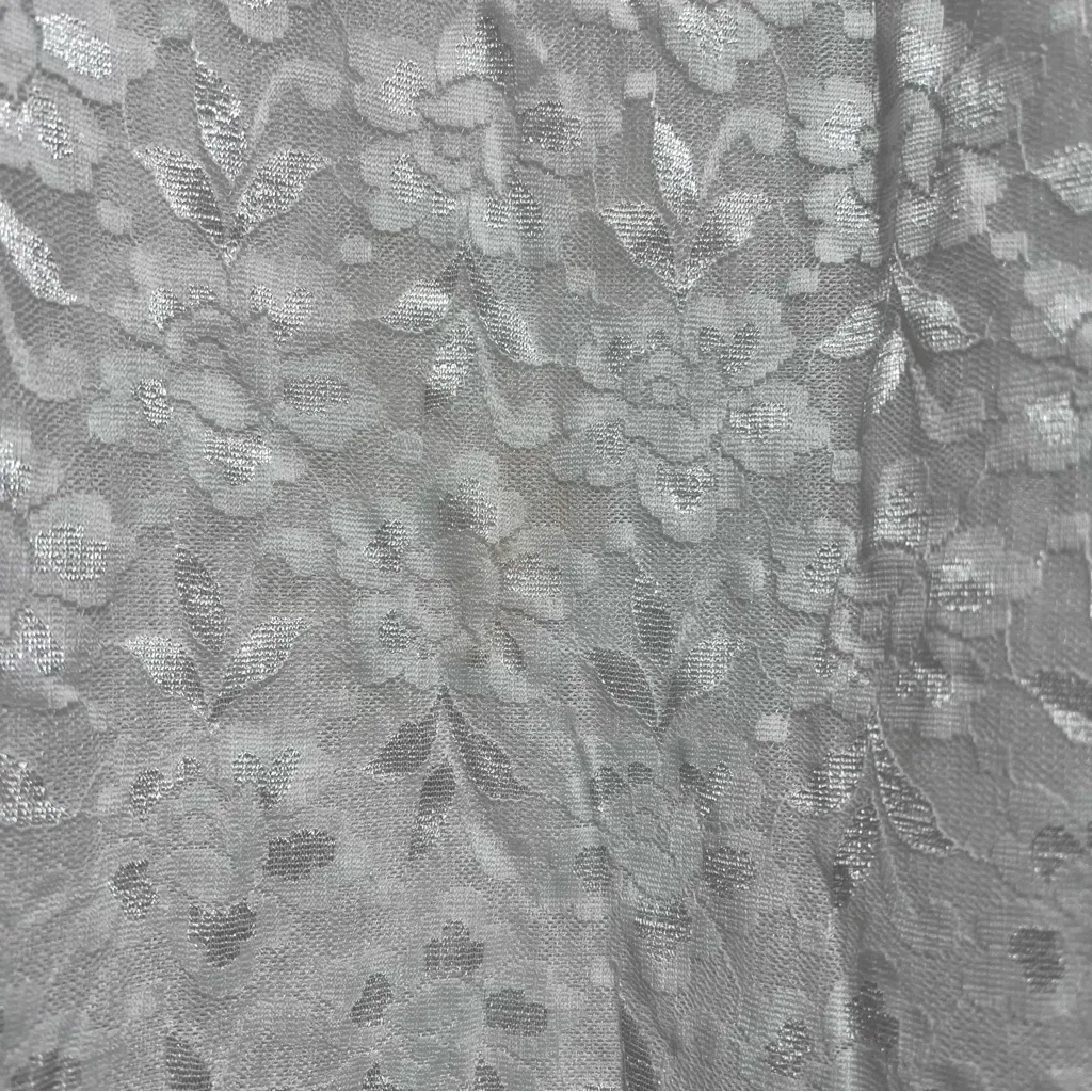 Delicate White Lace Chemise with Floral Pattern :Box OW3: Size M - Image 8