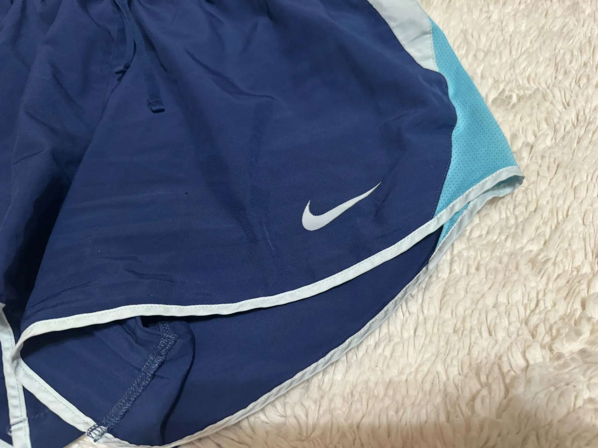 Nike Women’s Drift Shorts - Image 3