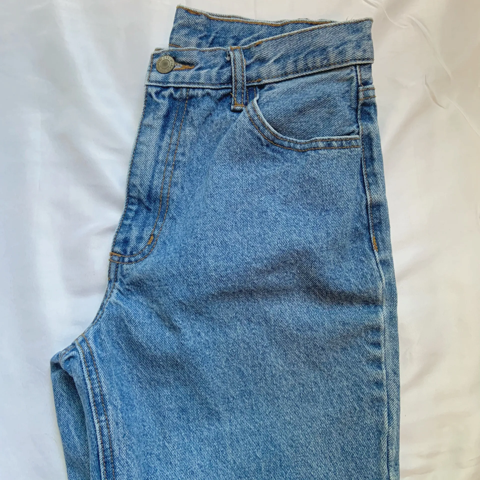 Brandy Melville Carly Jeans - Image 2