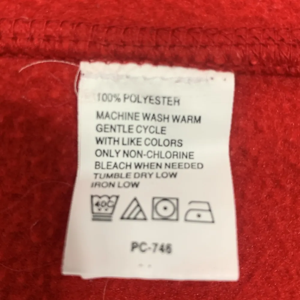 IZOD Red Full Zip Quilted Fleece Vest Size Small - Image 14