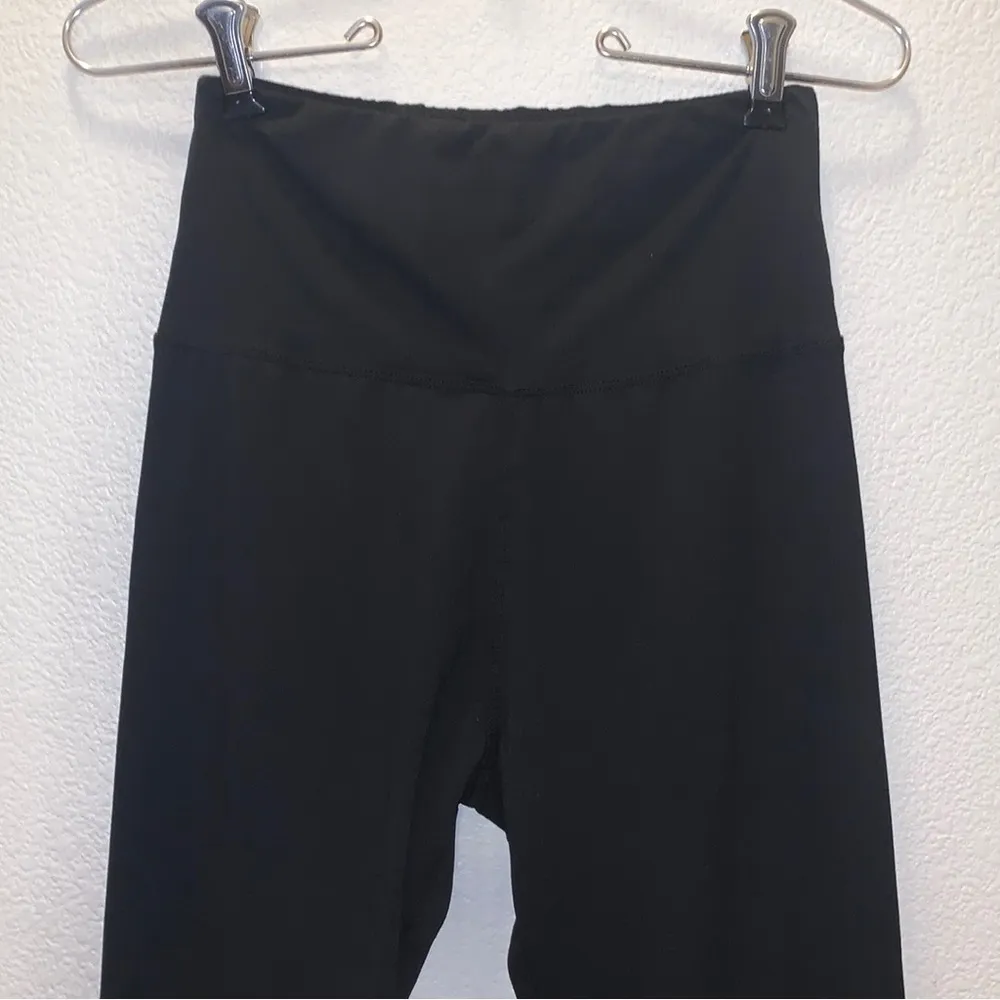 Black high waist capri yoga gym workout leggings - Image 2