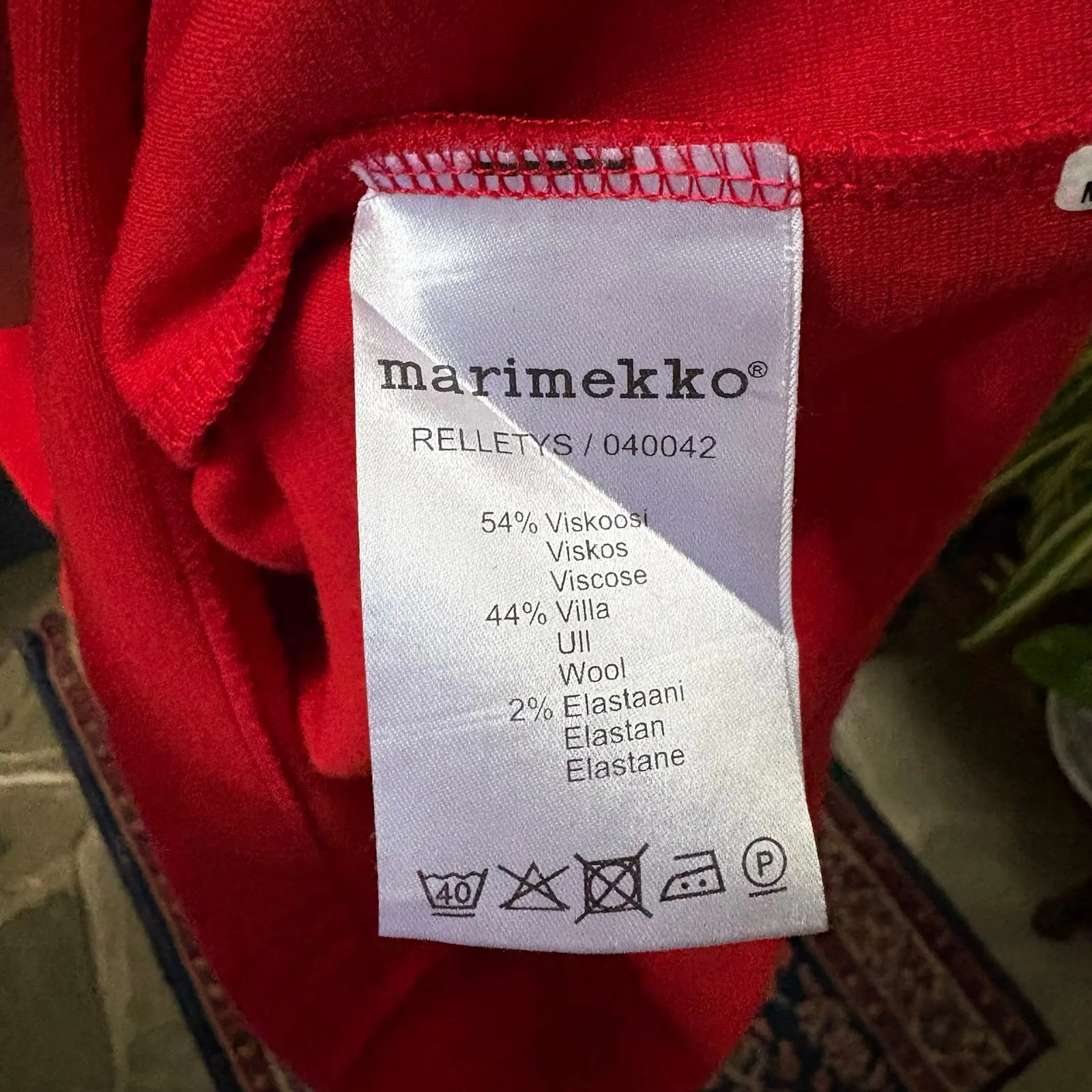 Marimekko RELLETYS Red Wool Blend 3/4 Sleeve A - Image 7