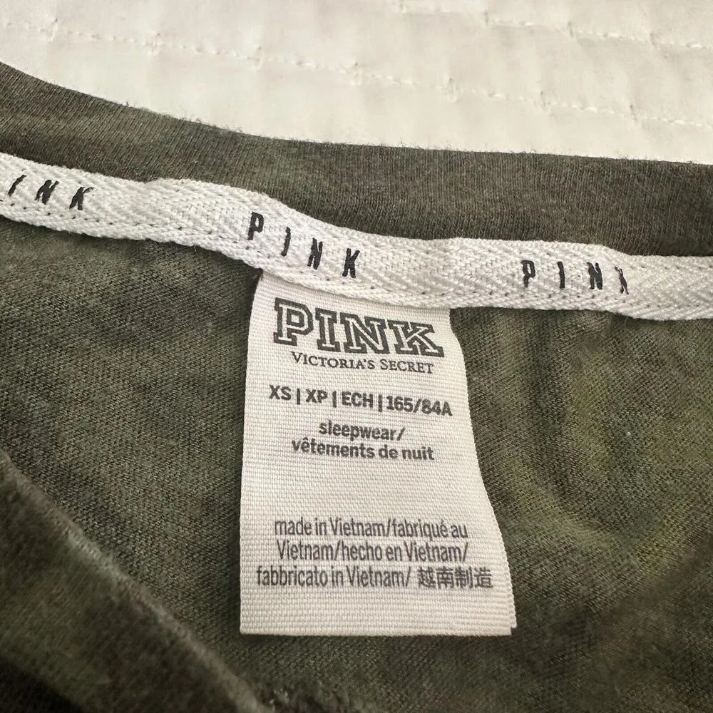 Victoria’s Secret PINK Animal Print T Shirt Tee Top Sz XS Extra Small Sleepwear Green - Image 5