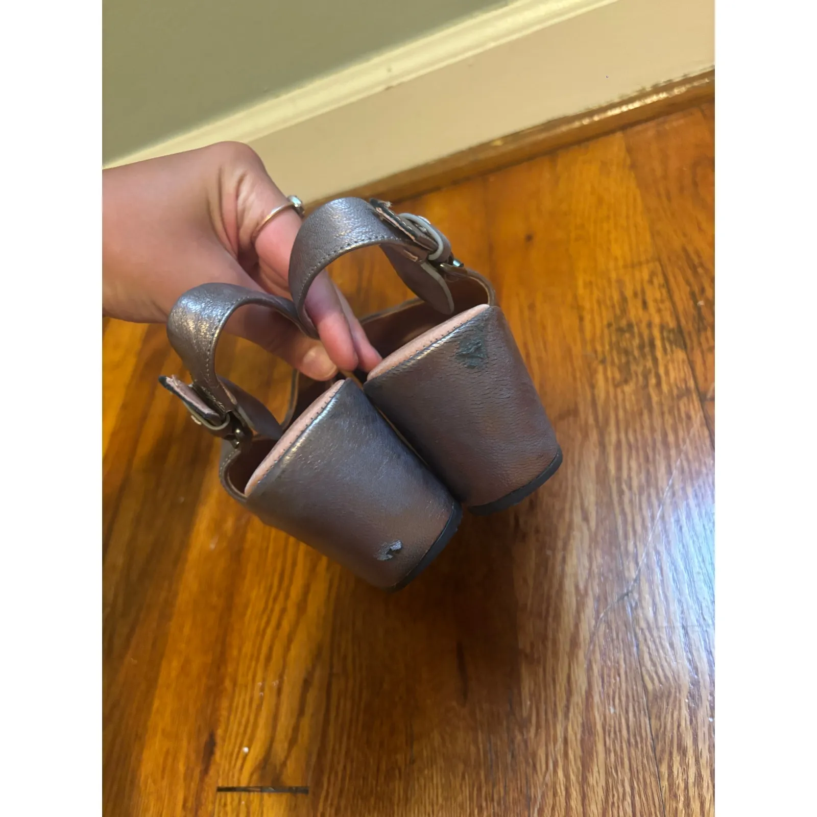 Gentle Souls Nyomi Metallic Comfort Wedge Pumps Size 7 - Image 6