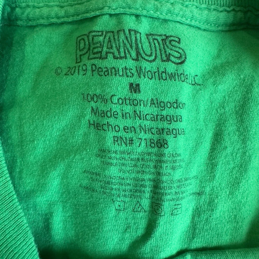 Peanuts Merry Christmas Festive Charlie Brown Green Graphic Tee Shirt Size M - Image 5