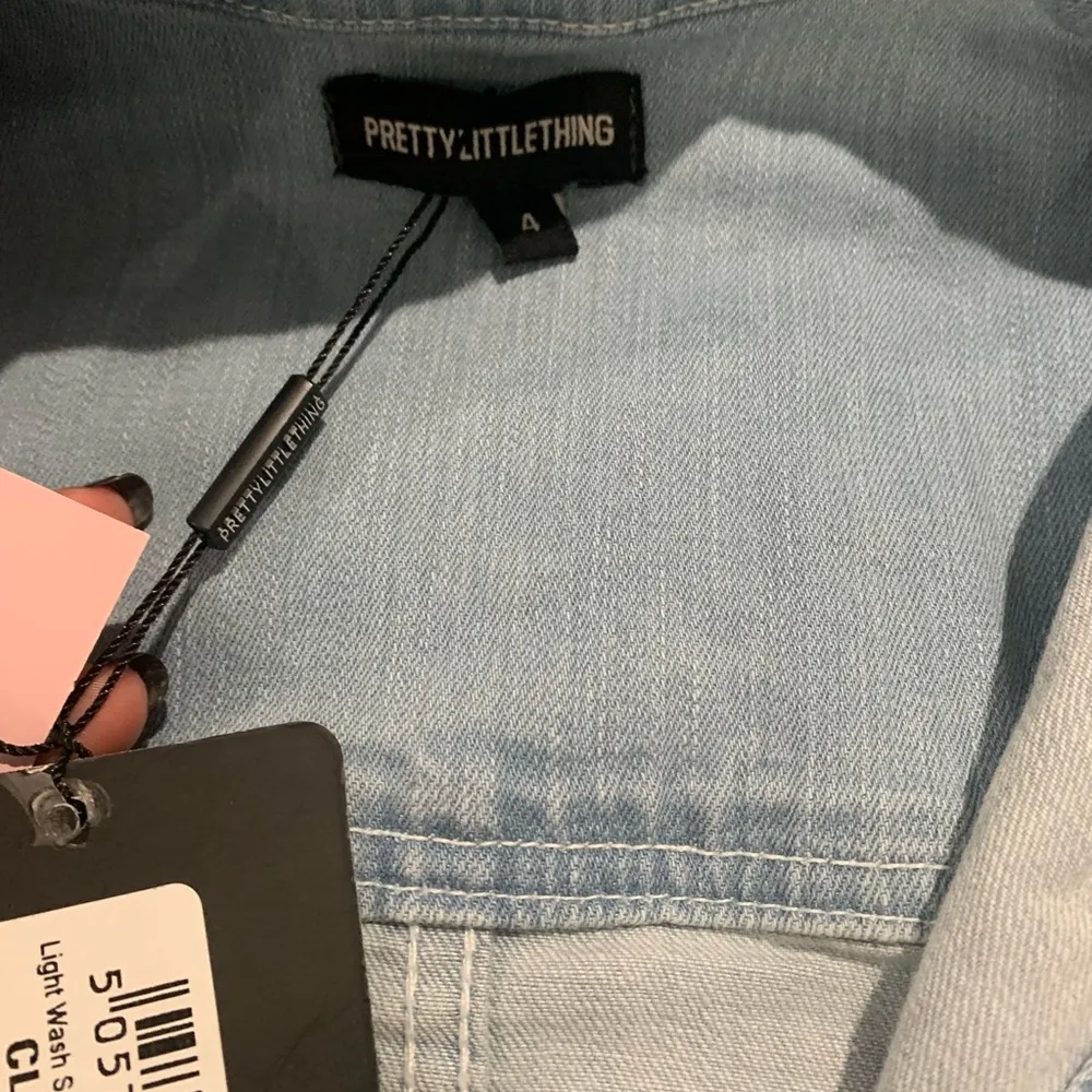 Pretty Little Thing Super Distressed Denim Shirtdress size 0 - Image 7