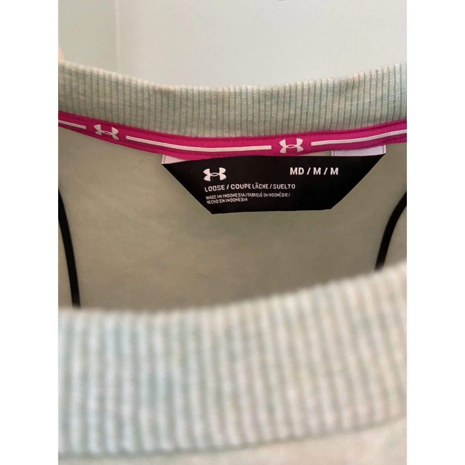 Under Armour L/s Heathered Mint Green‎ Crew Neck Loose Sweatshirt Med Crop - Image 2