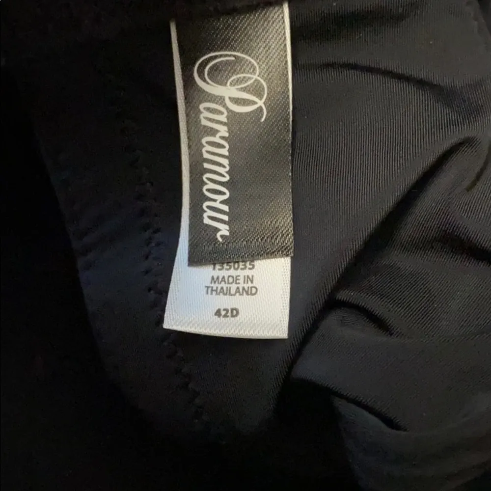 NWT Paramour Black Lissa Contour T - Image 4