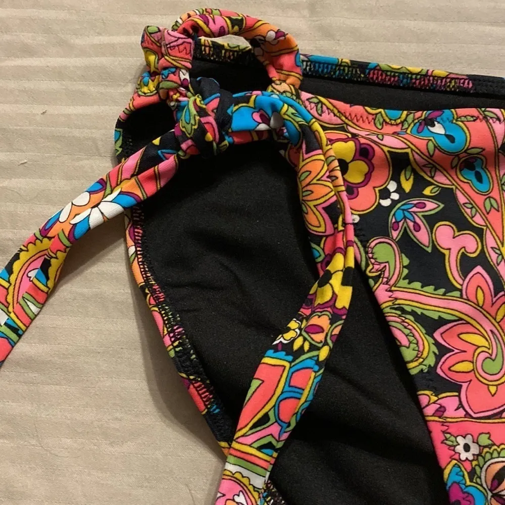 Victoria’s secret’s bikini bottom🏖​​​ - Image 3