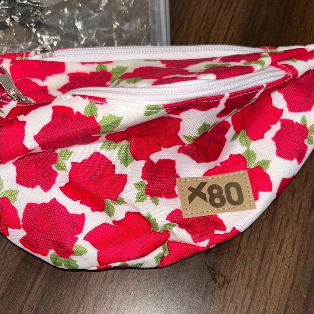 X80 Red Rose Pattern Fanny Pack - Image 4