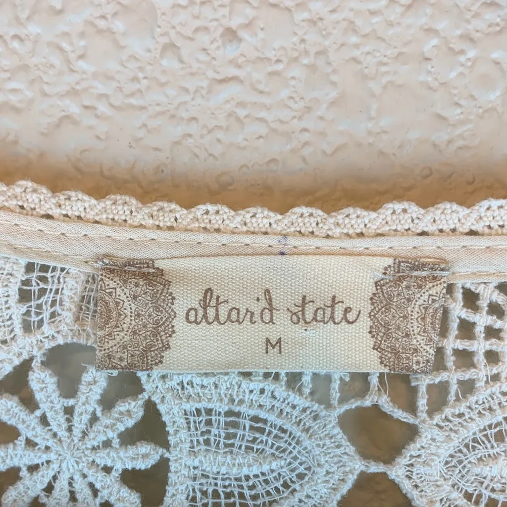 Altar'd State womens crochet blouse sz M boho cottage core hippie girly preppy - Image 2