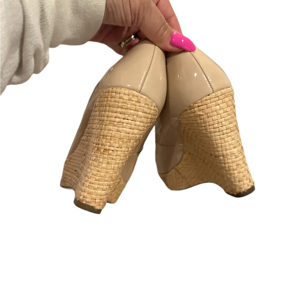 FRANCO SARTO SURF NUDE BLUSH NEUTRAL OPEN TOE PATENT LEATHER WEDGE SHOES 9 - Image 5