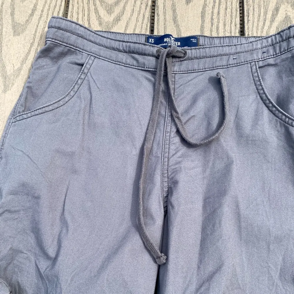 Hollister extra small grey adjustable high rise parachute baggy pants - Image 6