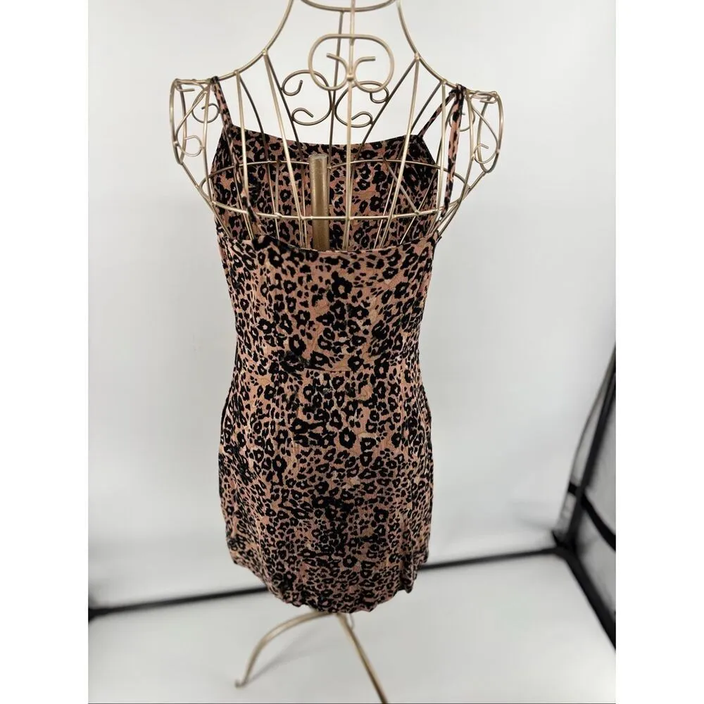 Aritzia Wilfred “Isabelle” Leopard Print Slip Dress Hidden Pockets Size 2 - Image 9