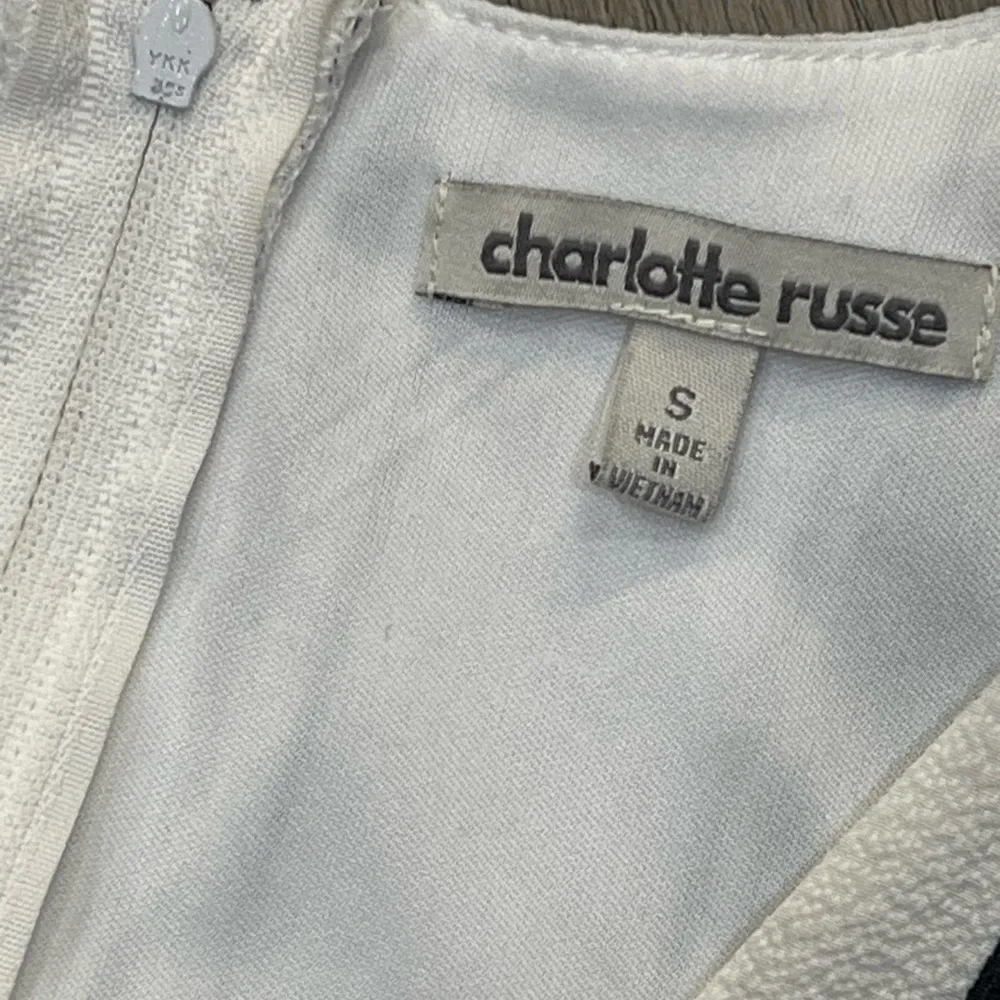 NWT Women’s Charlotte Russe Blue & White Striped S Short Sleeve Tie Front Dress - Image 4