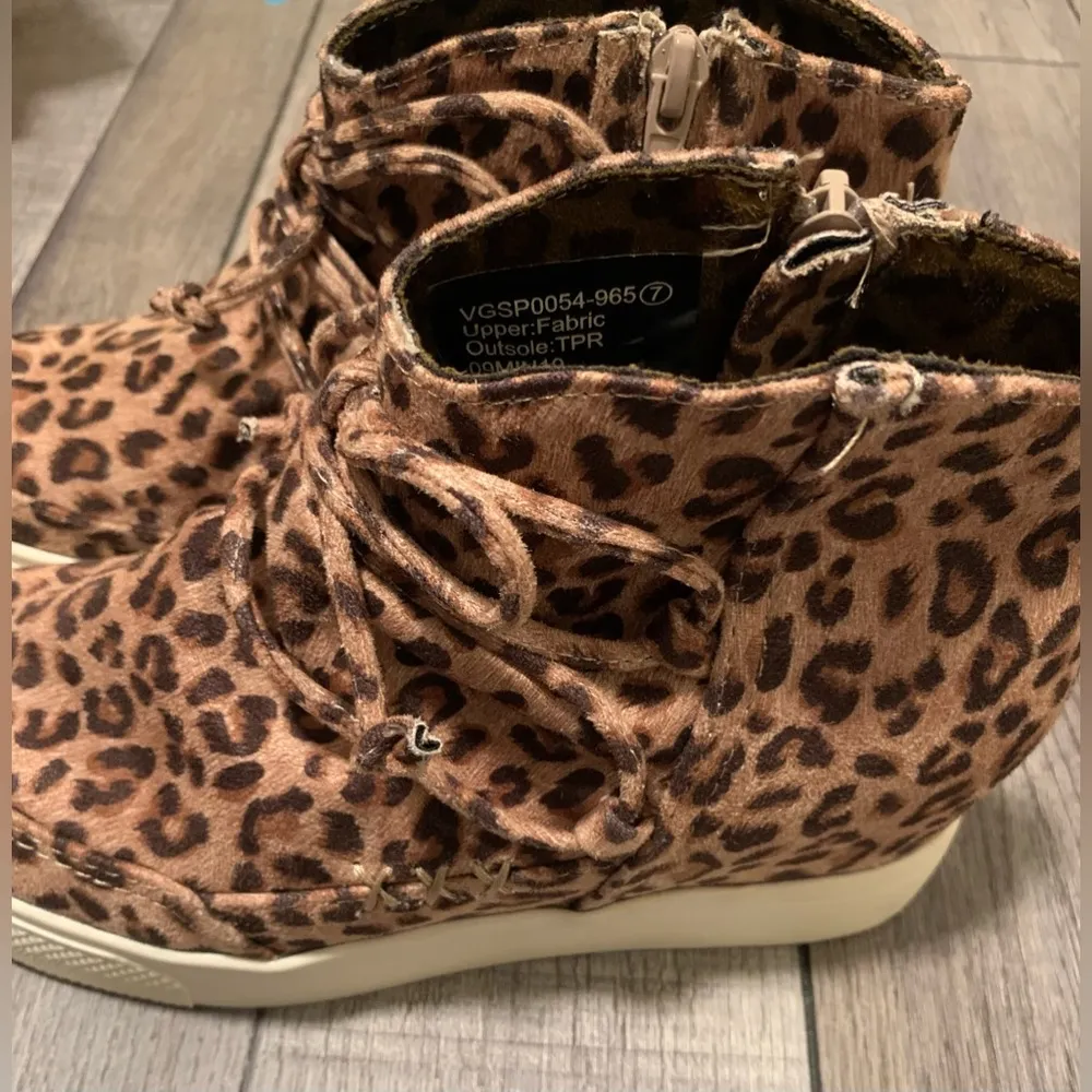 NWT Buckle Leopard Wedge Shoe - Image 9