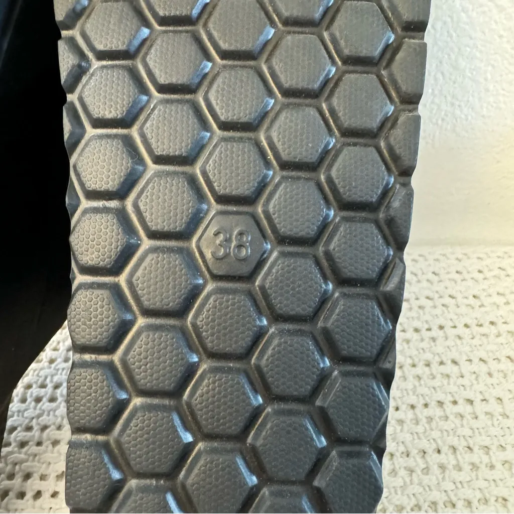 Women’s Black Adjustable Double Buckle Sandals Waterproof,Comfortable Flat Shoes Size 7 - Image 11