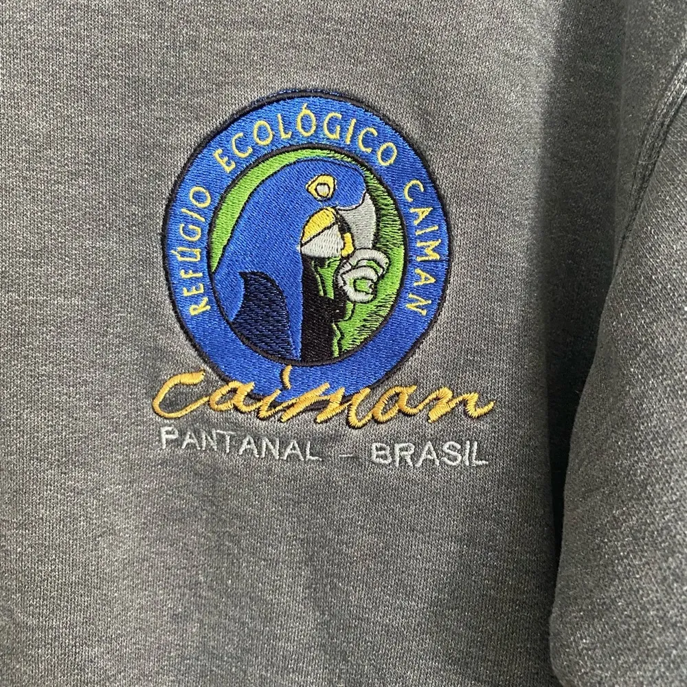 Vintage 90s gray Brazil / Brasil cayman logo sweatshirt with pockets size S - Image 2