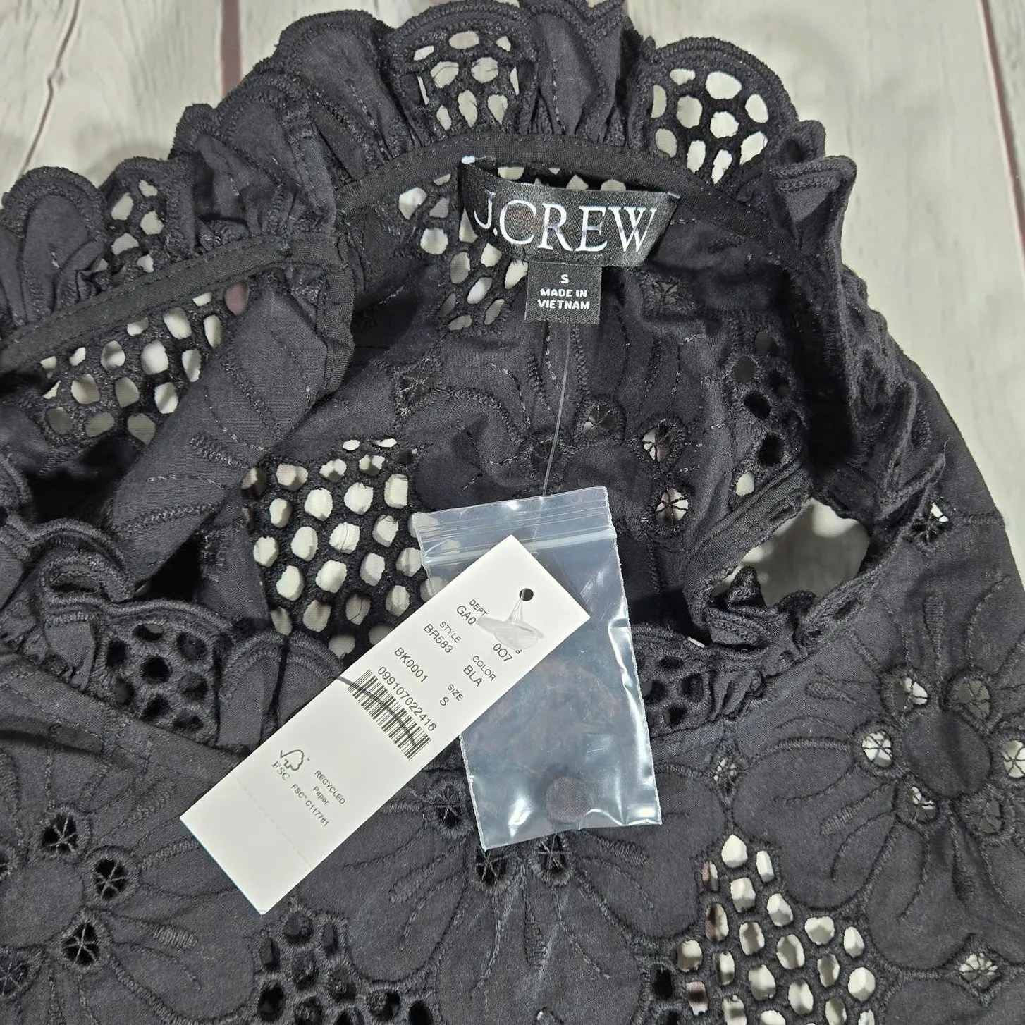 J Crew Black Eyelet Ruffle Neck Sleeveless Top Style BR583 Size‎ S - Image 6