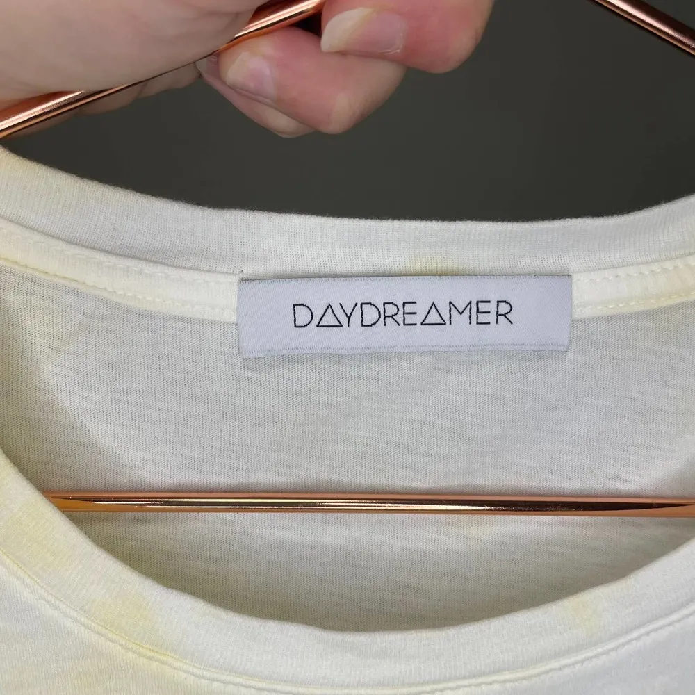 Daydreamer The Beach Boys in Concert Boyfriend Tee in Yellow Fizz Tie Dye Color - Image 5