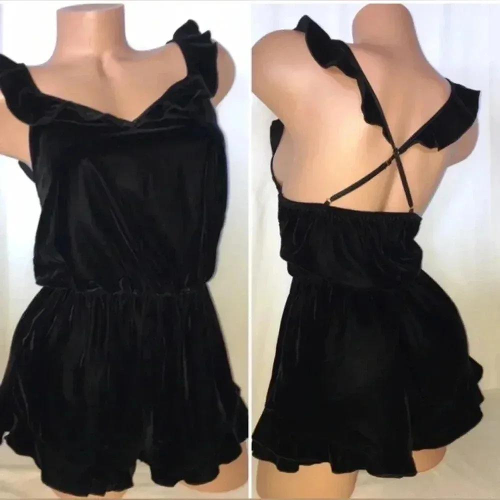 VICTORIAS SECRET Black Velvet Ruffled One Piece Romper With Adjustable Straps; L - Image 2