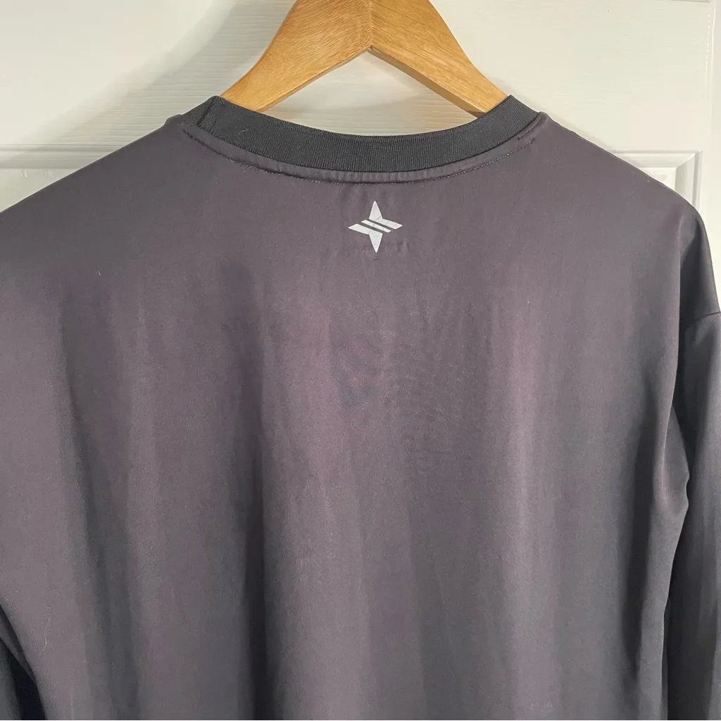 Tuckernuck Black Long Sleeve Women's T-Shirt Sport Dress Size Small witchy - Image 7