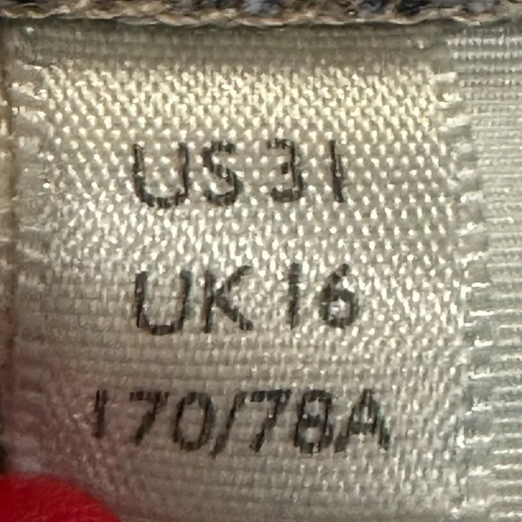 We The Free  Button Fly Cut Off‎ Denim Distressed Shorts Size 31 - Image 7