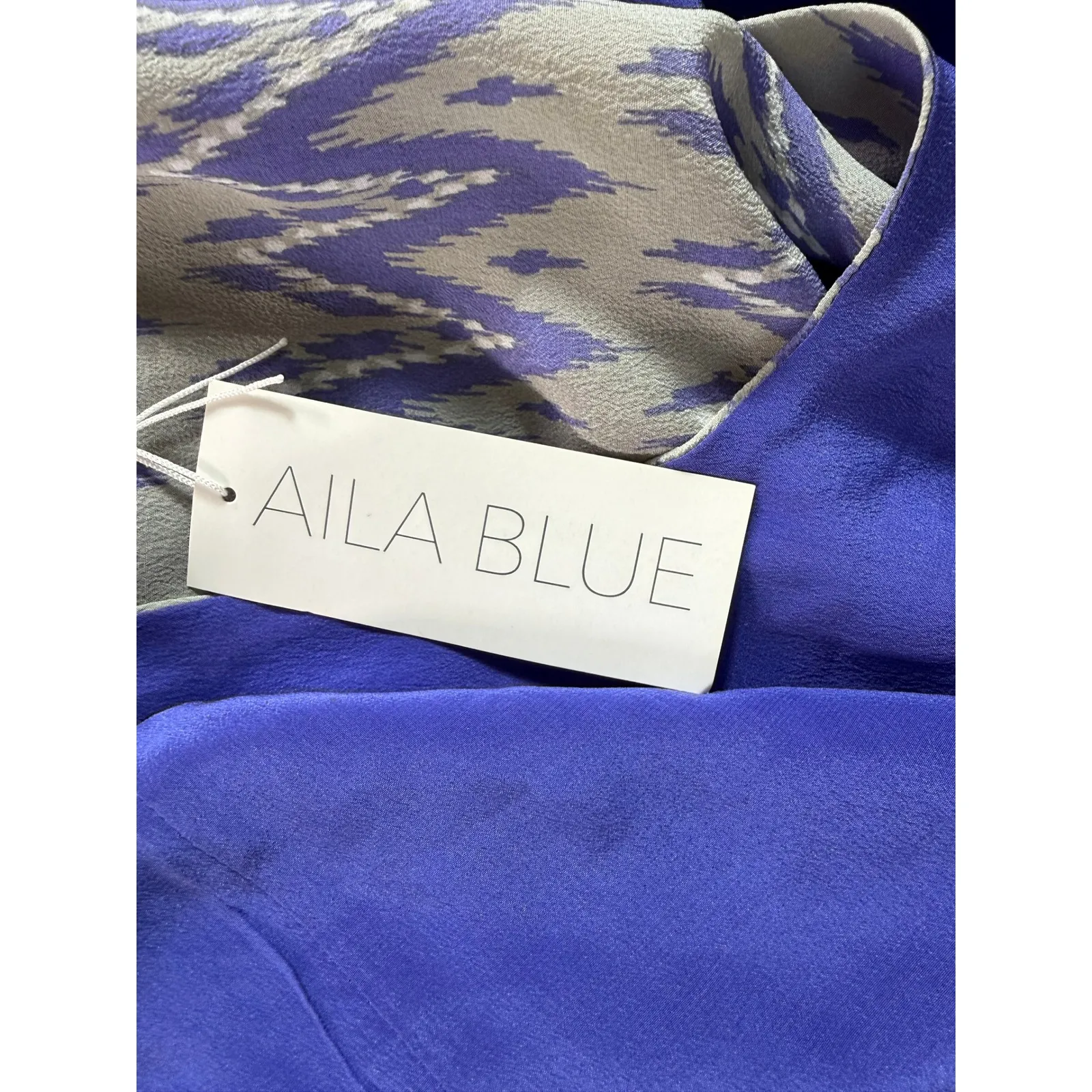 NWT AILA BLUE Reversible Ikat Print Tank Top‎ Blouse S Royal Blue Reversible - Image 5