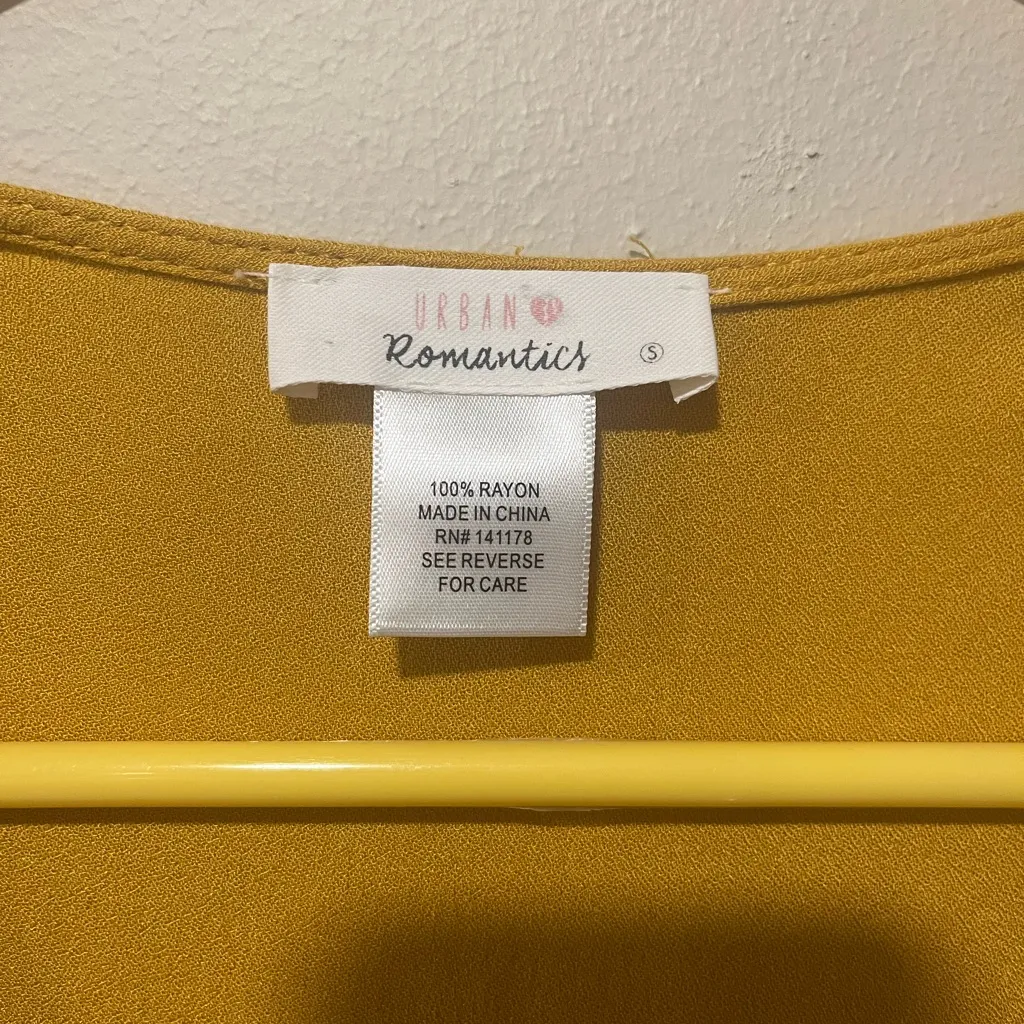 Urban Romantics Small Top - Image 5