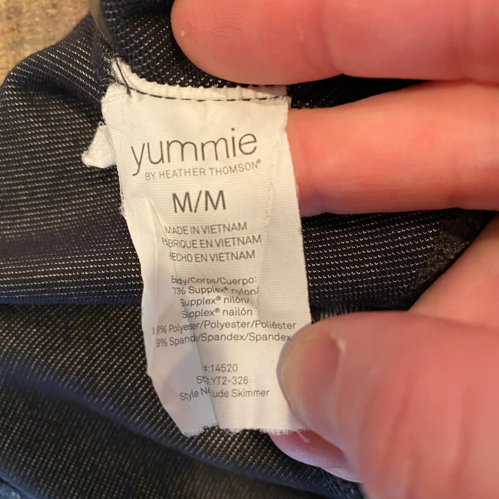 Yummie by Heather Thompson Supplex Leggings Size Medium Black - Image 6