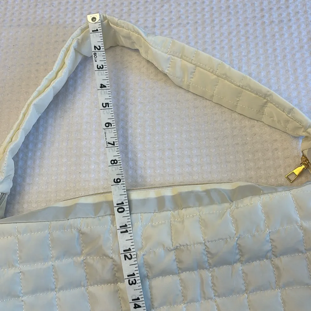 NEW! Ivory Quilted Tote Bag Lightweight Nylon Oversized Active Boho Streetwear White - Image 10