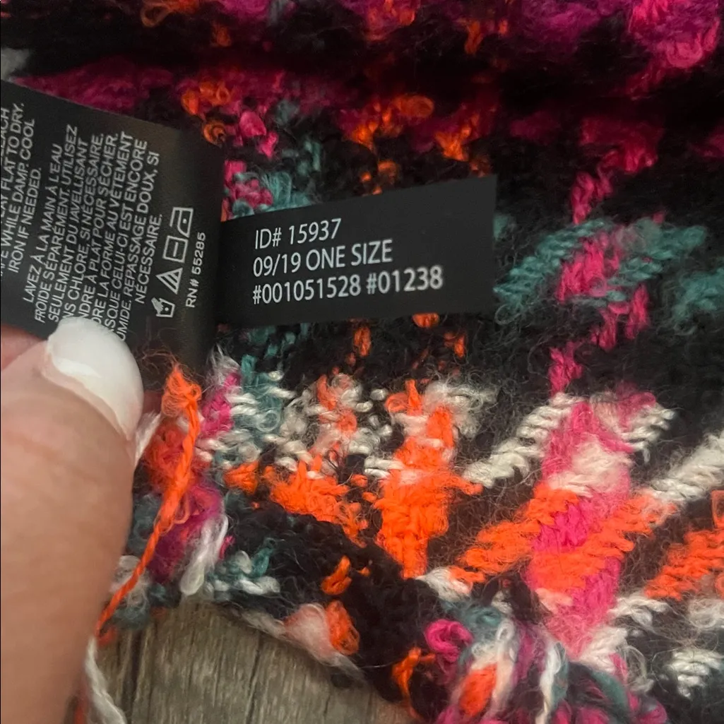 Express Multicolor Fringe Scarf - Image 7