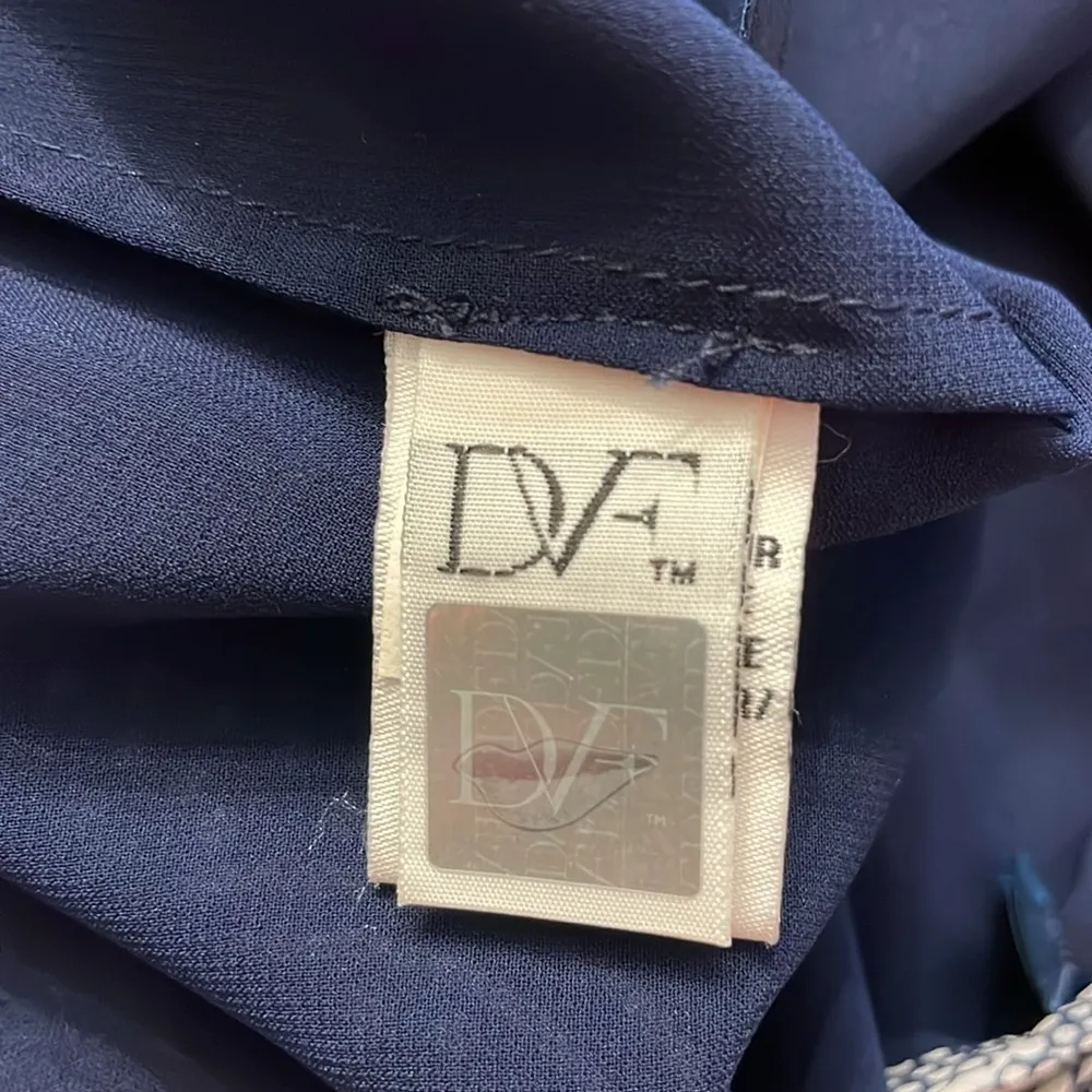 Diane Von Furstenberg Navy and Cream Dress Size 4 - Image 5