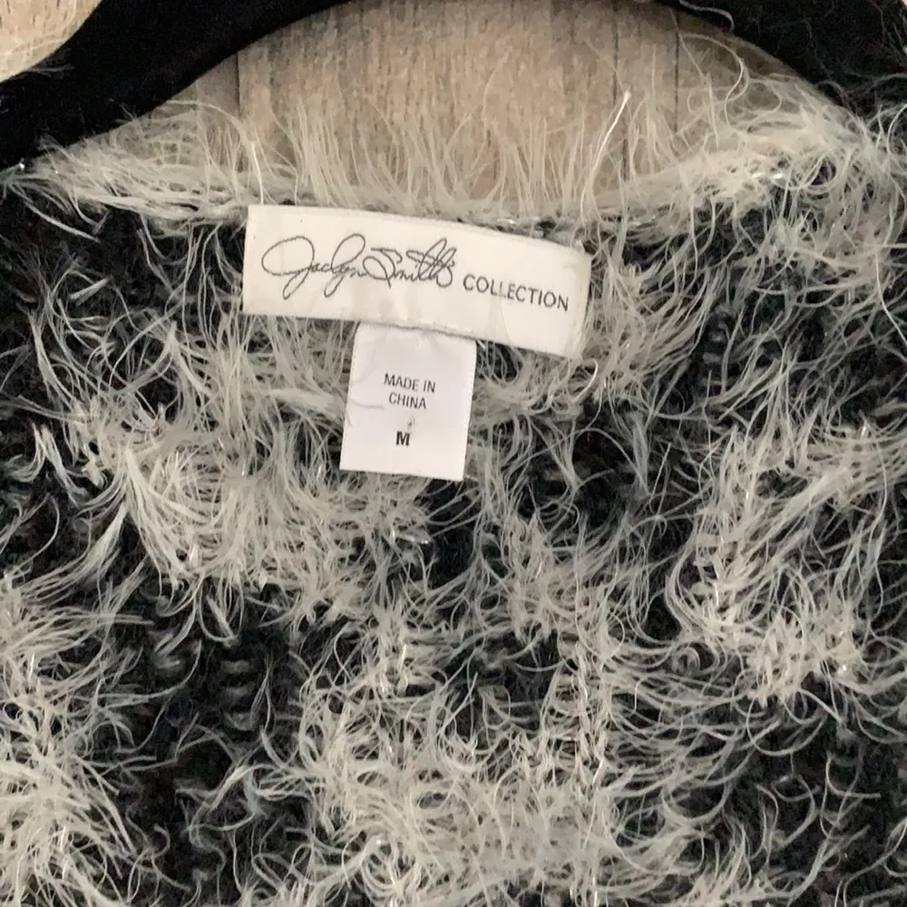 Jaclyn smith gray leopard open cardigan - Image 2