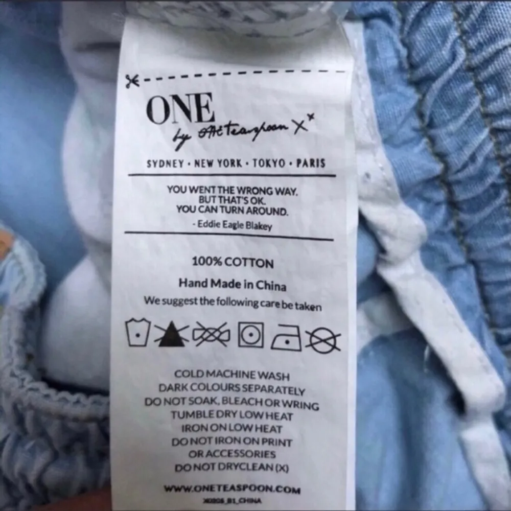 One Teaspoon Super Trackie Short Size XS - Image 4