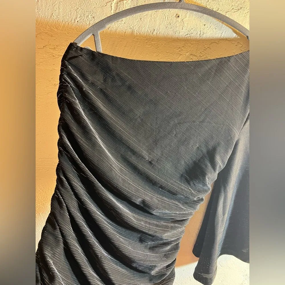 Elegant Black One - Image 9