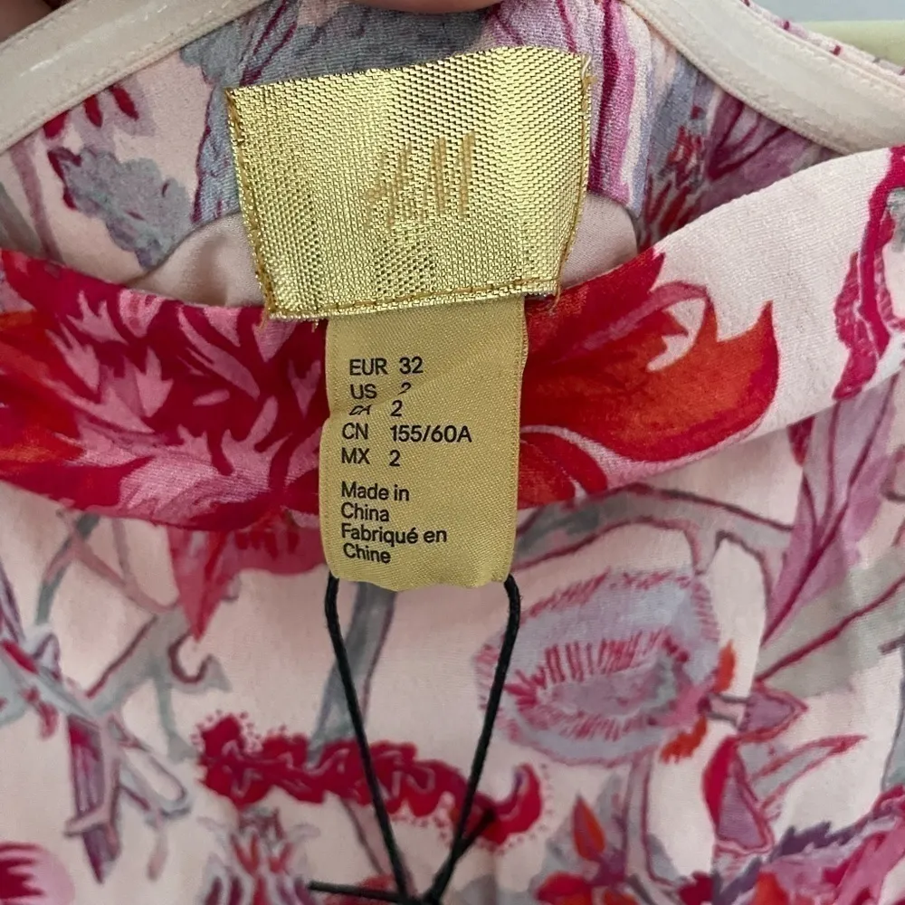 H&M Limited Edition Floral Flowy Strapless Corset Top Jumpsuit w Bow size 2 - Image 9