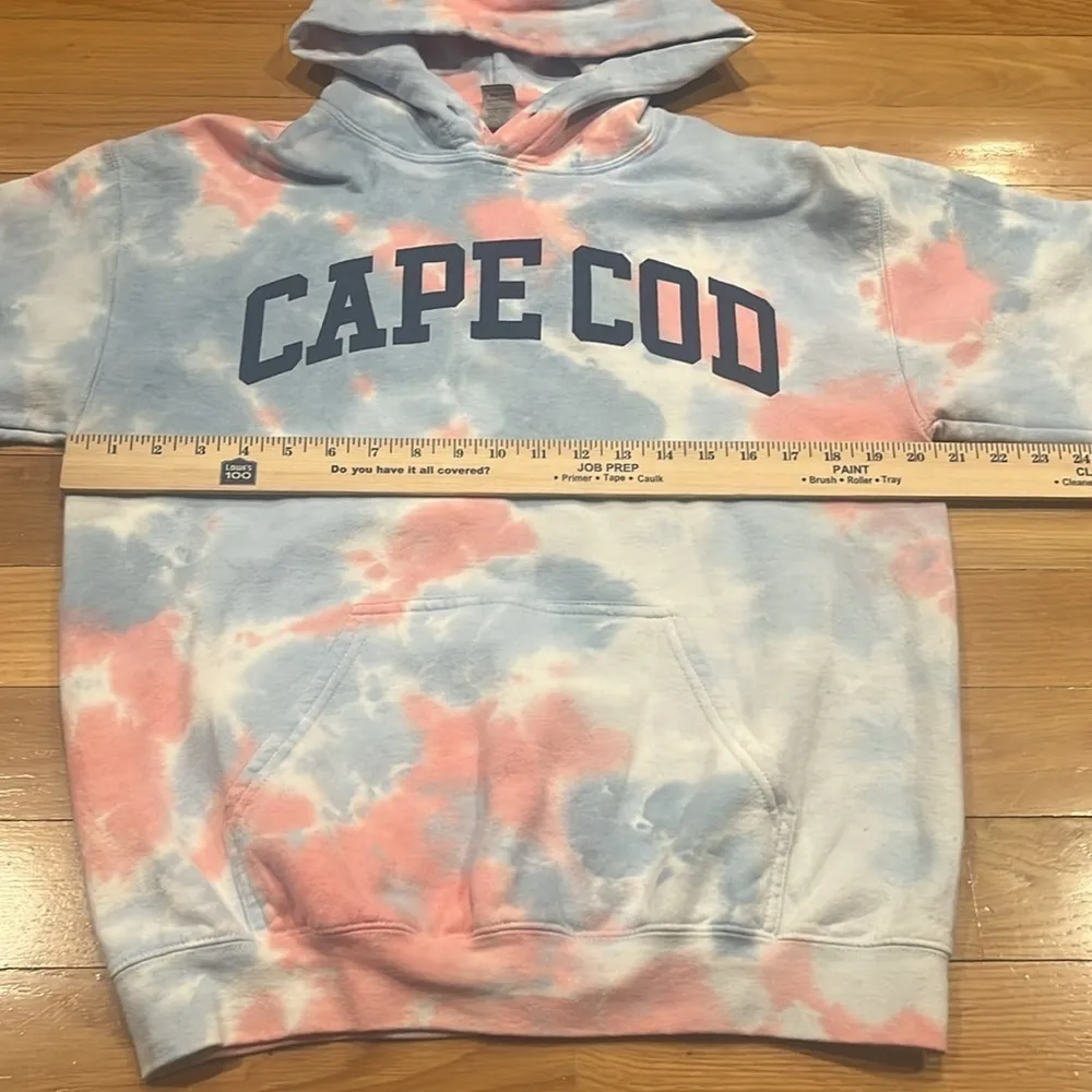 Gildan cape cod hooded sweatshirts size medium. - Image 4
