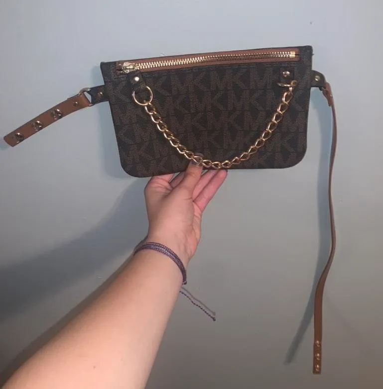 Michael Kors NEW  Belt bag - Image 4