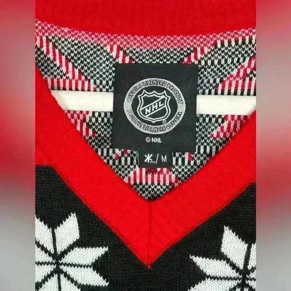 Chicago Blackhawks Holiday Sweater NHL Officially Licensed Women’s Size Medium Red - Image 5