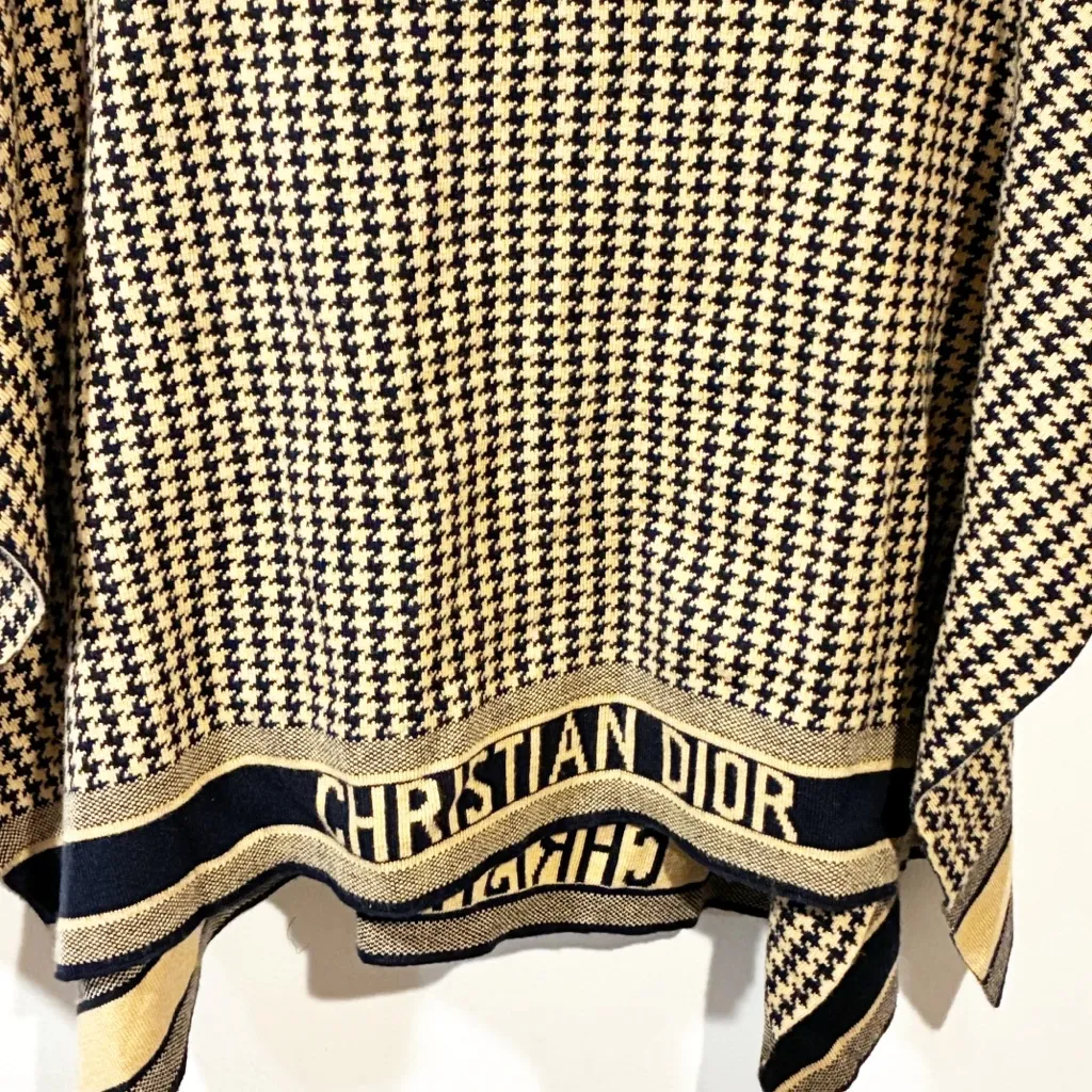 Christian Dior Houndstooth Wool Cashmere Poncho Sweater Size 6 Hooded Knit Cape - Image 7