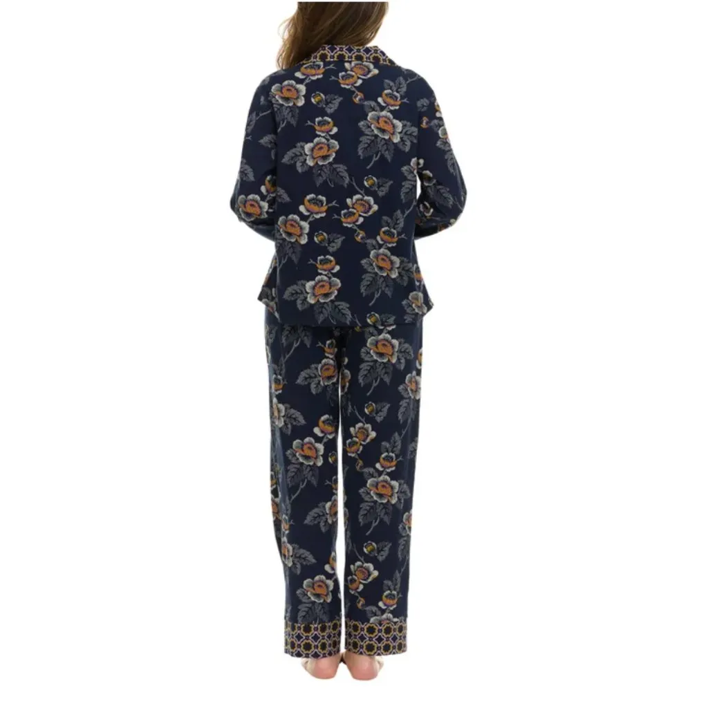 NWT Vera Bradley Women's Notch Collar PJ Set Large - Image 4