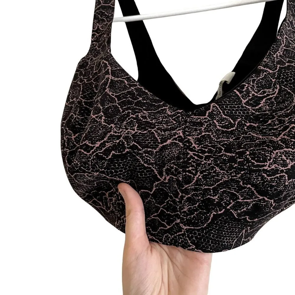 Lululemon black and pink marbled sports bra adjustable workout light support - Image 2