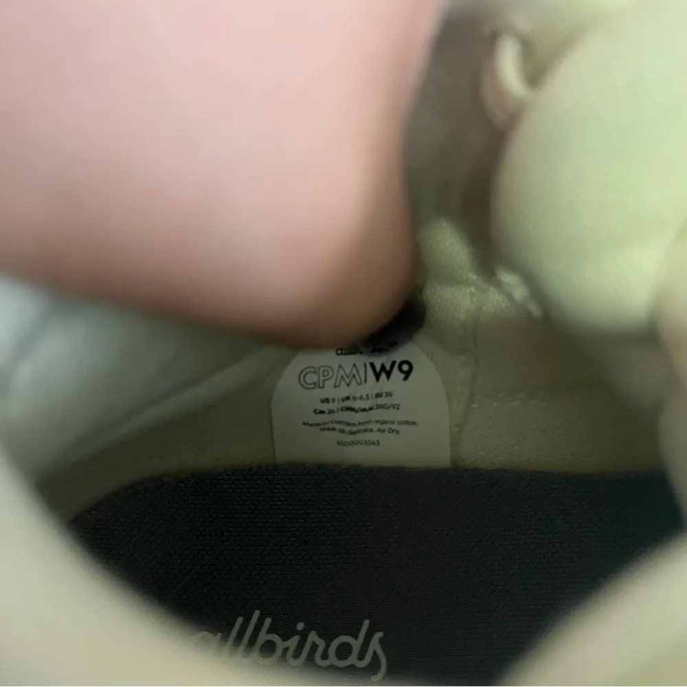 Allbirds‎ | Woman's High Top Sneaker Shoe 9 Cream Lace Up - Image 6